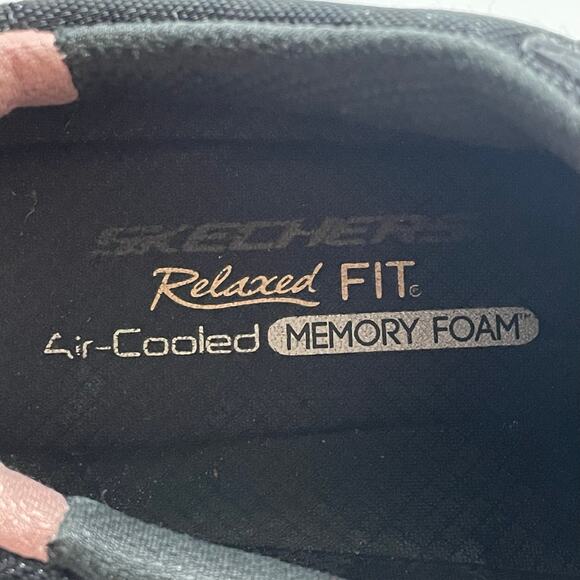 Skechers Relaxed Fit Empire D’Lux Spotted Sneaker Women’s Size 9 - Picture 8 of 10